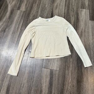 H&M slightly cropped cream long sleeve top
